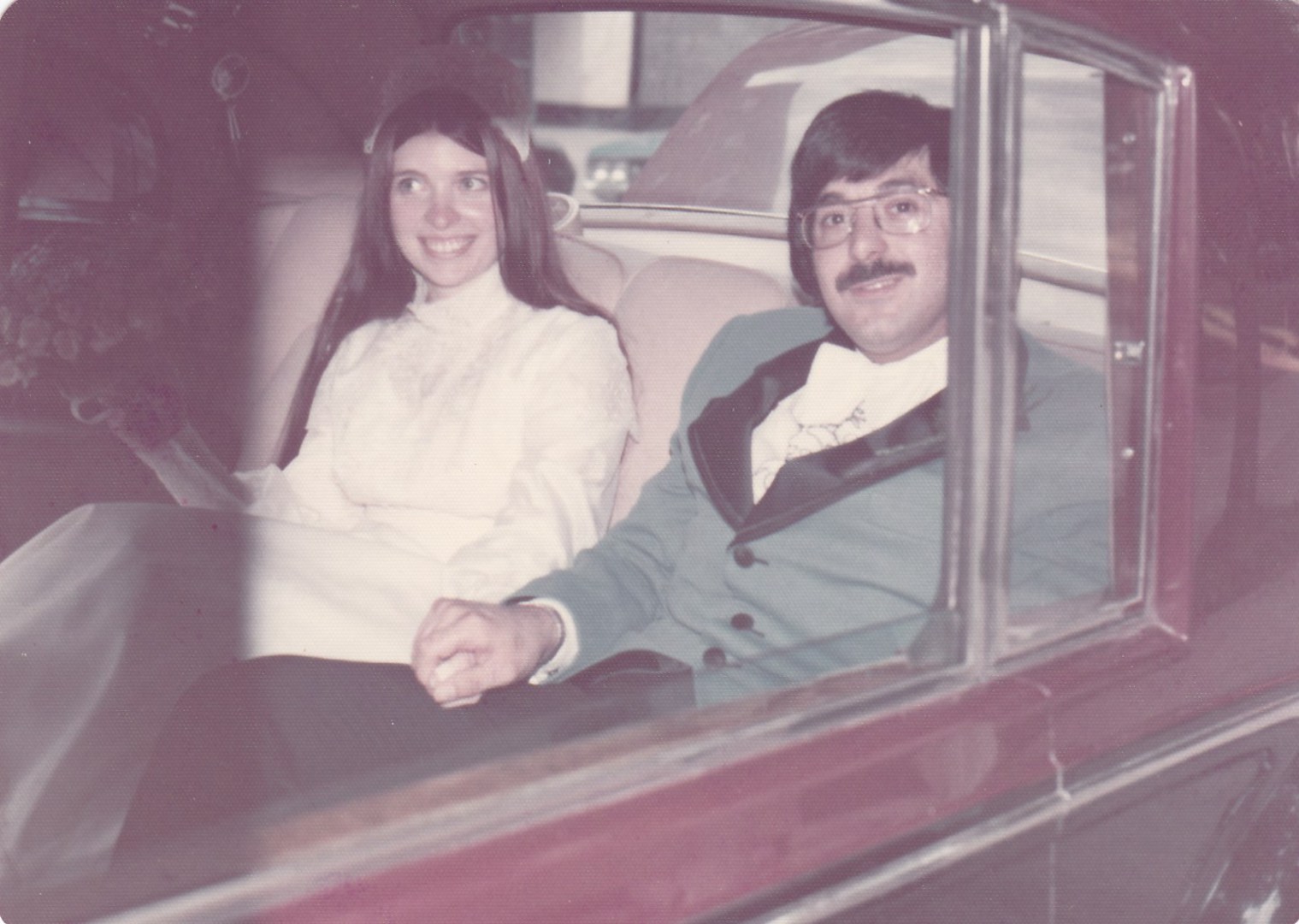 Peter and Kathy Wedding LimoJuly 1974.jpg